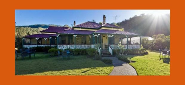 Oreillys-Canungra-Valley-Vineyard-Homestead-Hot-Air-Ballooning-Champagne-Breakfast