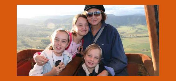 Sunshine-and-Hot-Air-Ballooning-Family-Activities-Cairns-and-Port-Douglas