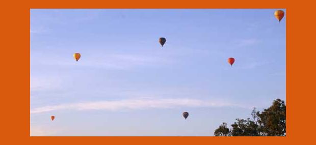 Blue-Sky-Cairns-Port-Douglas-Ballooning